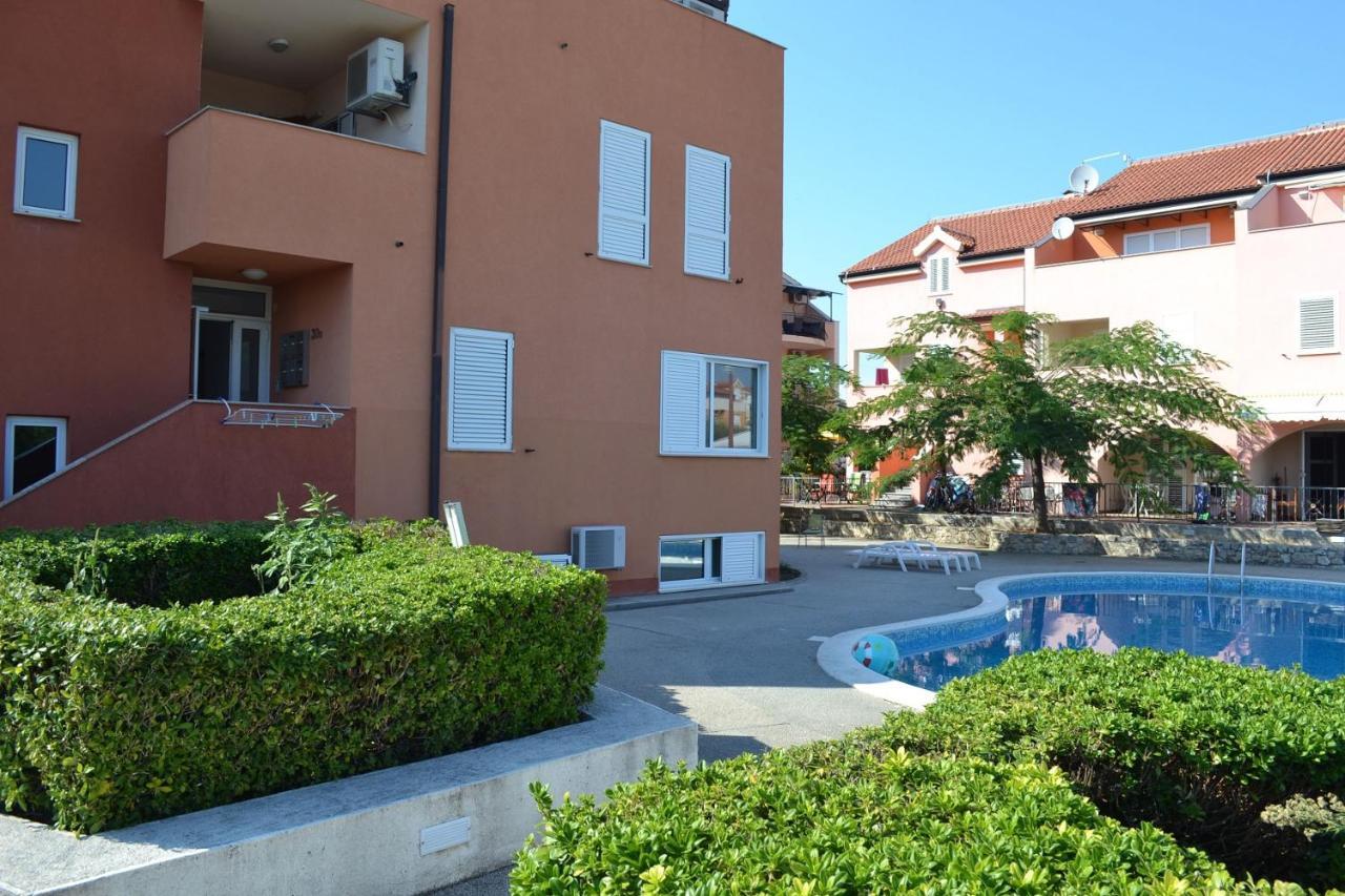 Apartment Daniela Srima Exterior foto